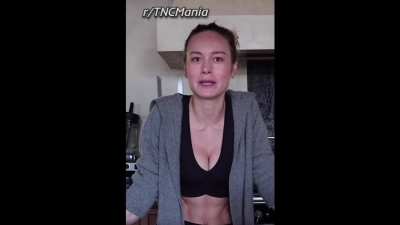 Brie Larson has such nice tits