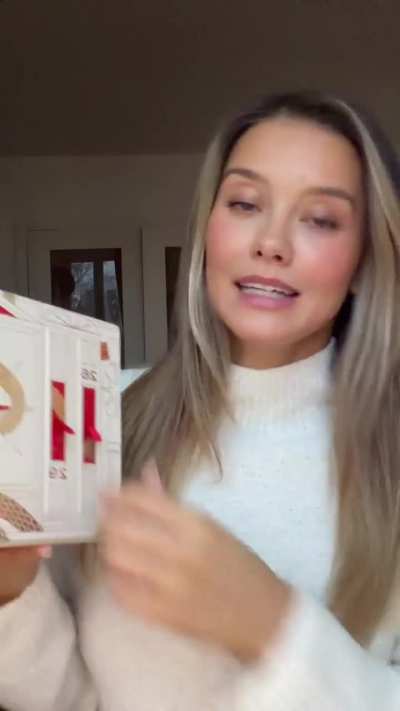 "BVLGARI Christmas" - TikTok December 2025