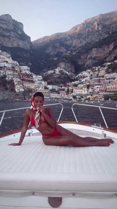 Janelle Mon&aacute;e