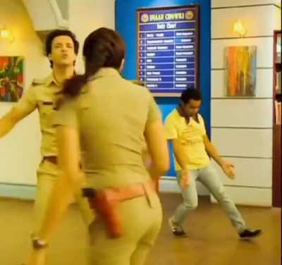 Best Indian comedy show ever, the dance in the background. 😄