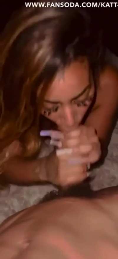 😻