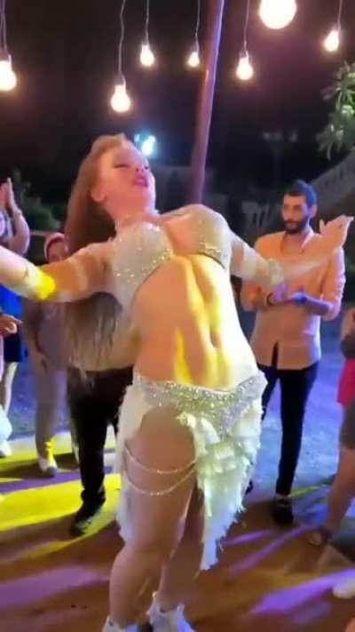 Ne g&uuml;zel sallıyor, maşallah.