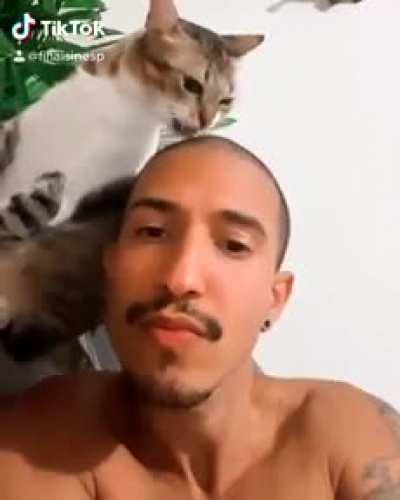 Fofo dms v&eacute;i!
