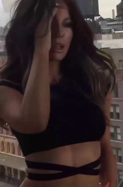 Photoshoot BTS