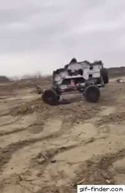 Off-roading so easy it doesn&rsquo;t need a driver