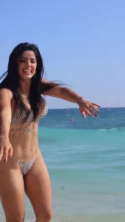 Valentina Feroz