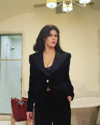 Alexandra Daddario
