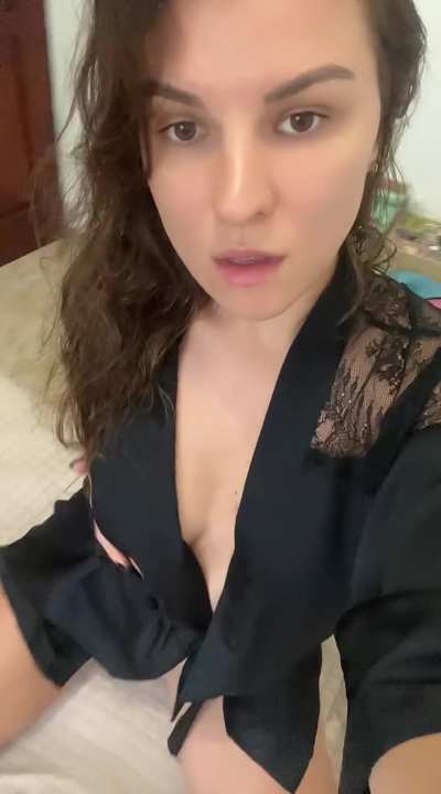 My fantasy is for a married reddit fan to use me as his fucktoy