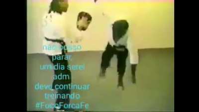 N&atilde;o vou deixar de treinar pra ser adm
