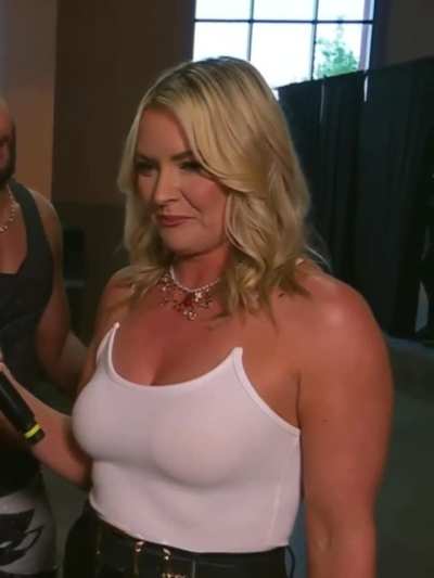 Renee Paquette