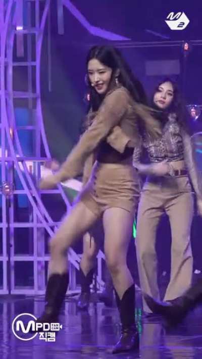 LOONA - Olivia Hye