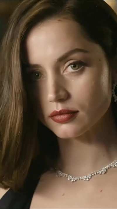 Cuban Goddess, Ana de Armas!