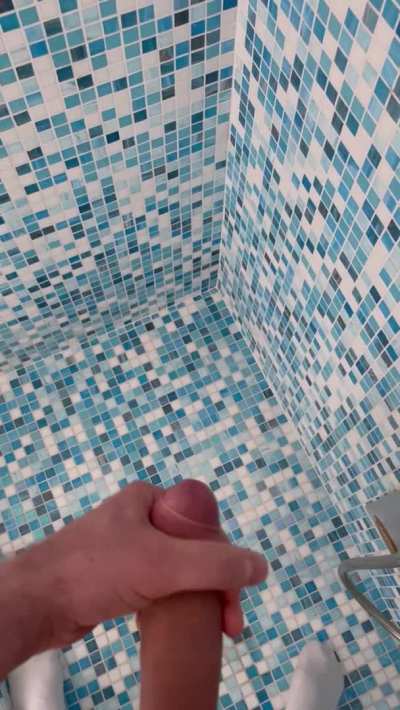 Cumshot in the shower🚿💦