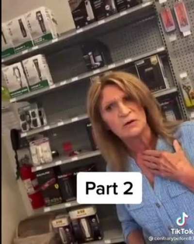 Karen at King of Prussia Mall, PA has meltdown on black woman over a $20 return