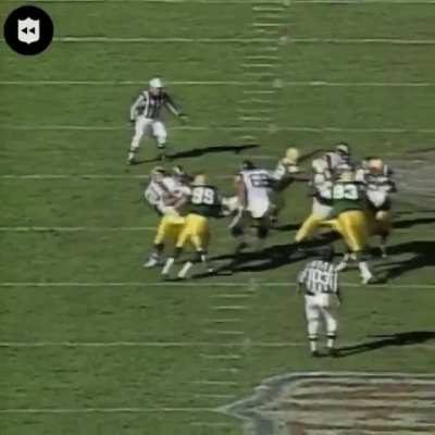 [Yates] [Highlight] Reggie White retired from the NFL on this day in 1999 and here&rsquo;s a reminder that his hump move was the most dominant pass rush move ever.