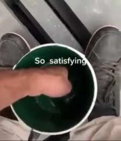 This paint bucket