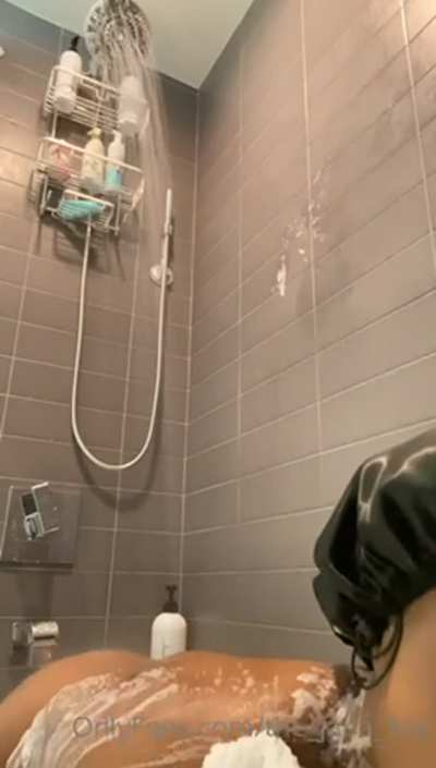 shower games