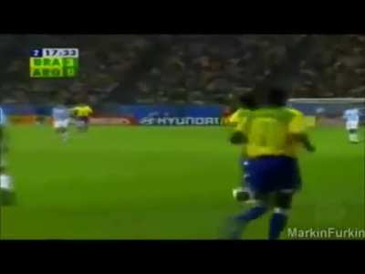 D&aacute; vontade de chorar mano... posse de bola, finalizac&atilde;o, passe, vis&atilde;o de jogo, drible, saida de bola, tinhamos absolutamente tudo. 