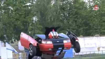 Автоботы вперёд!