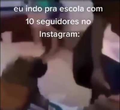 Sem esc&acirc;ndalo fml✌🍃