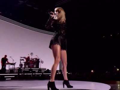 Those long legs!