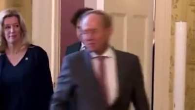Een goedemorgen mijn makkers, wees gegroet.