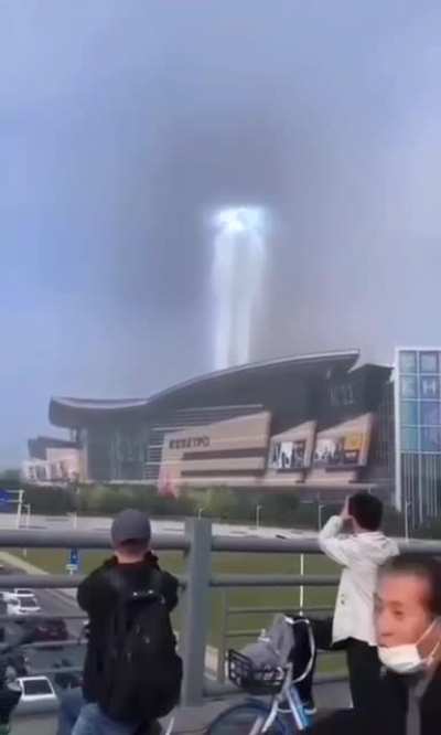 CHINA – A strange phenomenon occurred yesterday, Sep 8th in Shenyang
