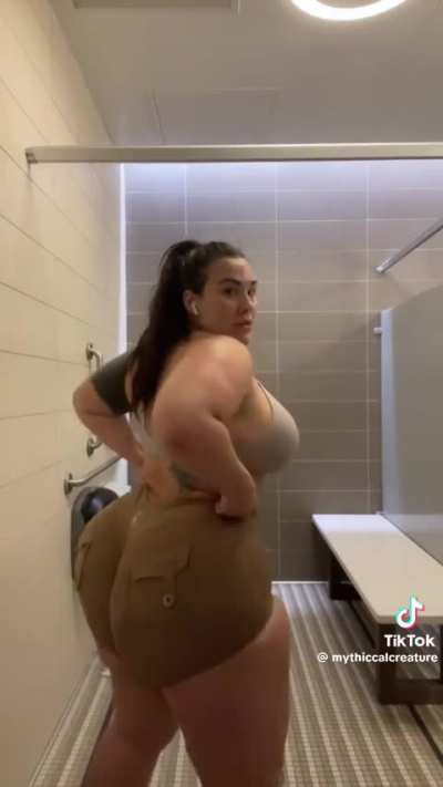 Shorts Can't Handle Her