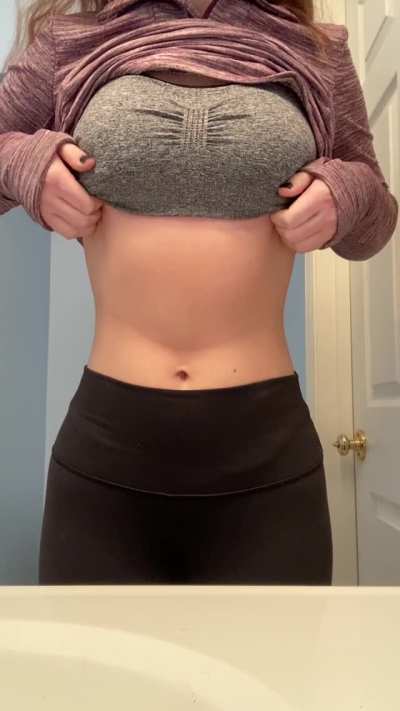 no one believes me when I say I have c-cups 😂 (oc)