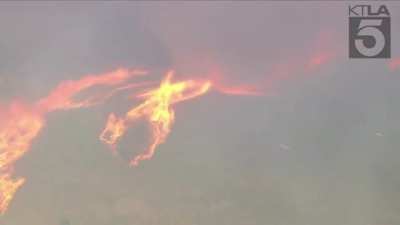 God just dropped new update now we have fire tornadoes