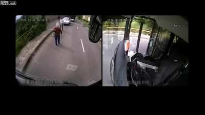 Mugger Thwarted (arrested later)