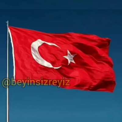 Videonun kime ait olduğu &uuml;st&uuml;nde yazıo zaten ama ben başka yerden buldum.