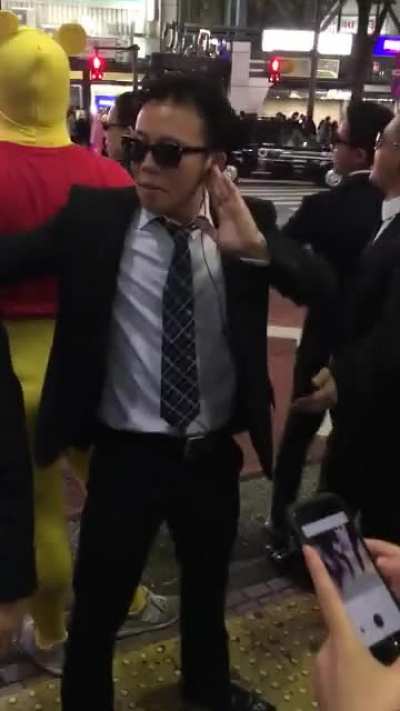 Make Way for our Glorious Leader.