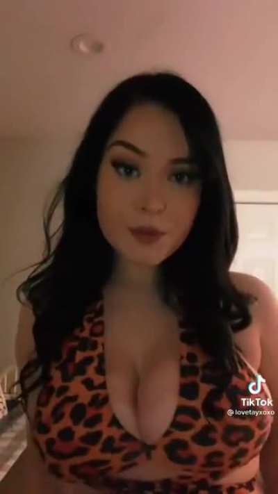 @lovetayxoxo