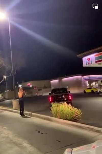 That&rsquo;s one way to leave the scene of an accident! Via FB: Las Vegas Breaking News &amp;amp; Traffic Incidents.