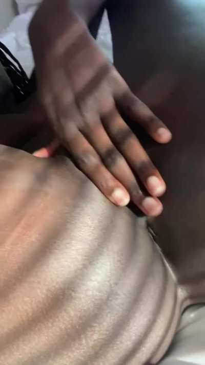 Tell me you think I&rsquo;m beautiful by cuming in me