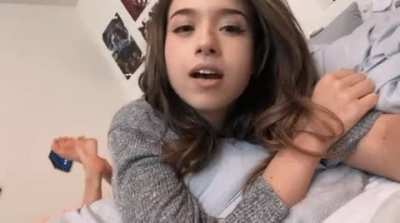 Pokimane The Pose