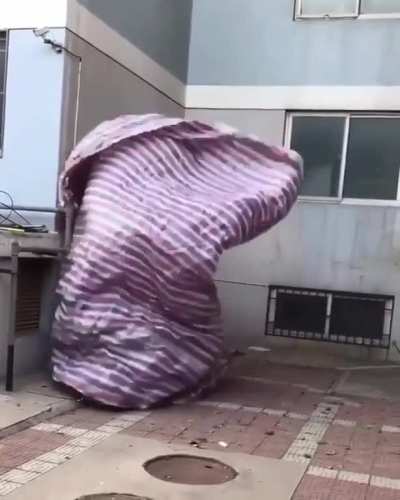 Creepy haunted wind