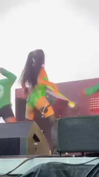 💦😋