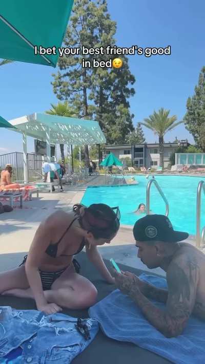 Pool singing 