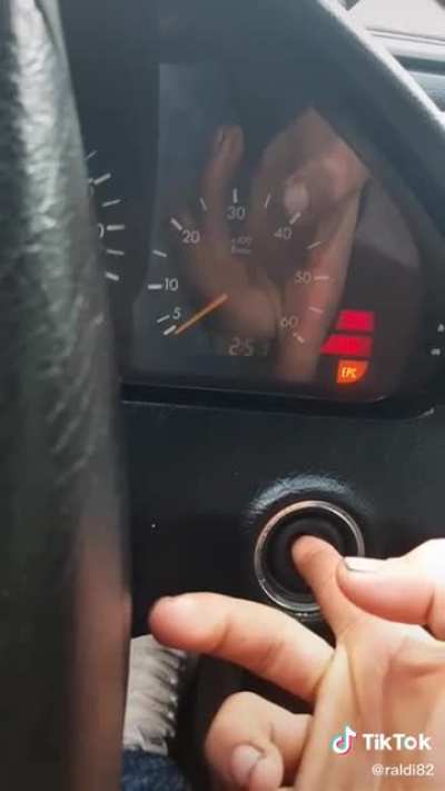 New features by Mercedes