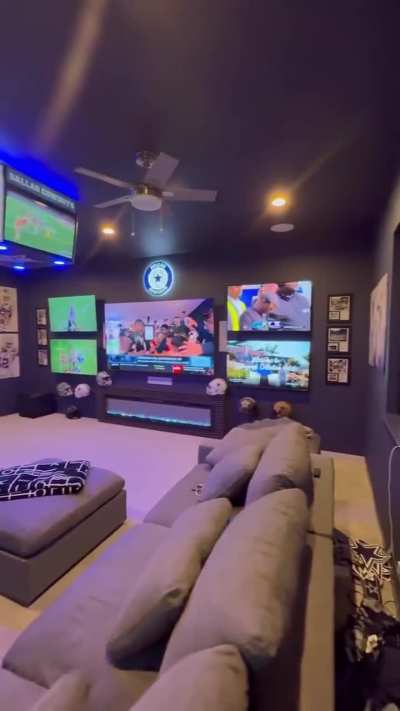 Ok, this is the best Man Cave I&rsquo;ve ever seen 😭