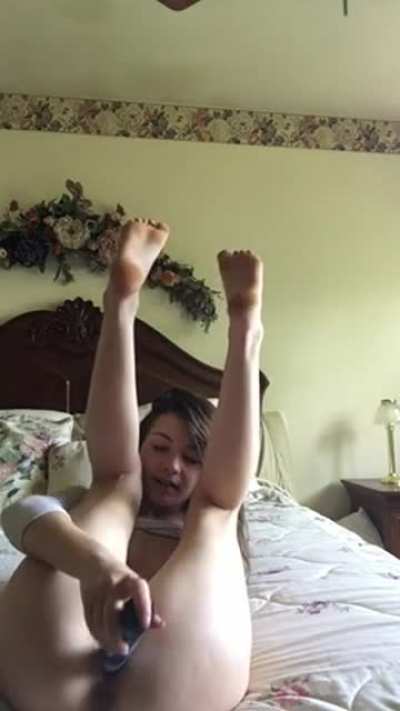 sending a masterbating video to every guy my auto reply is on snp: evarly121