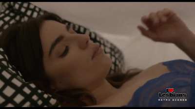 Retro Scenes: Angela Trimbur &amp;amp; Constance Wu - "The Feels" (2017) - Scene #2
