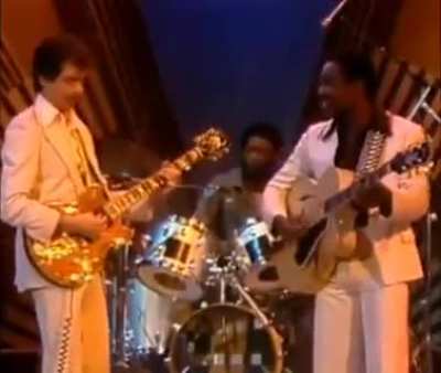 George Benson &amp;amp; Carlos Santana - Breezin, 1976