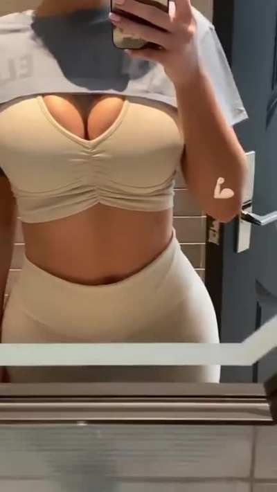 Sexy Cleavage