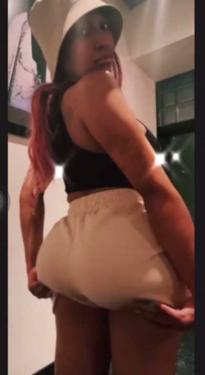 Exclusive Ella Band Ass Slow Motion