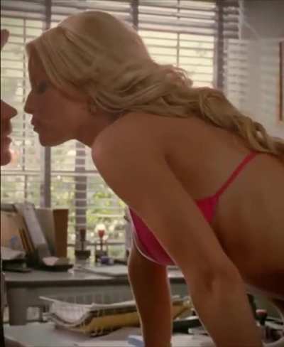 Jessica Simpson