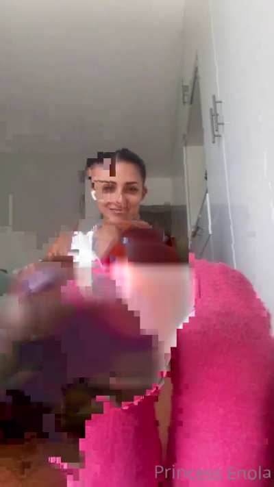 Latina feet joi