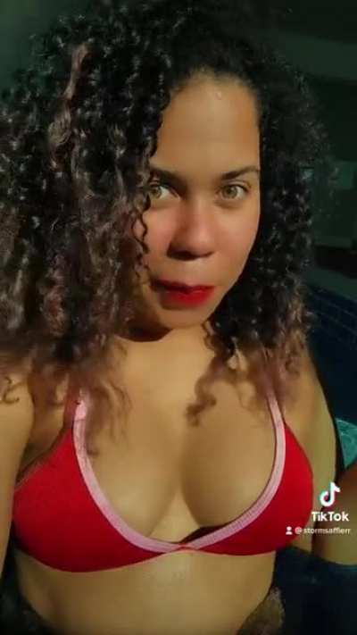 Tiktok doesn&rsquo;t like me twerking in my bikinis lol
